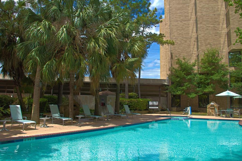 Doubletree By Hilton Houston Intercontinental Airport Hotel Екстериор снимка
