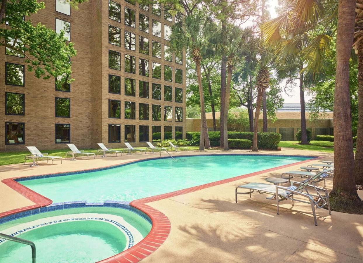 Doubletree By Hilton Houston Intercontinental Airport Hotel Екстериор снимка