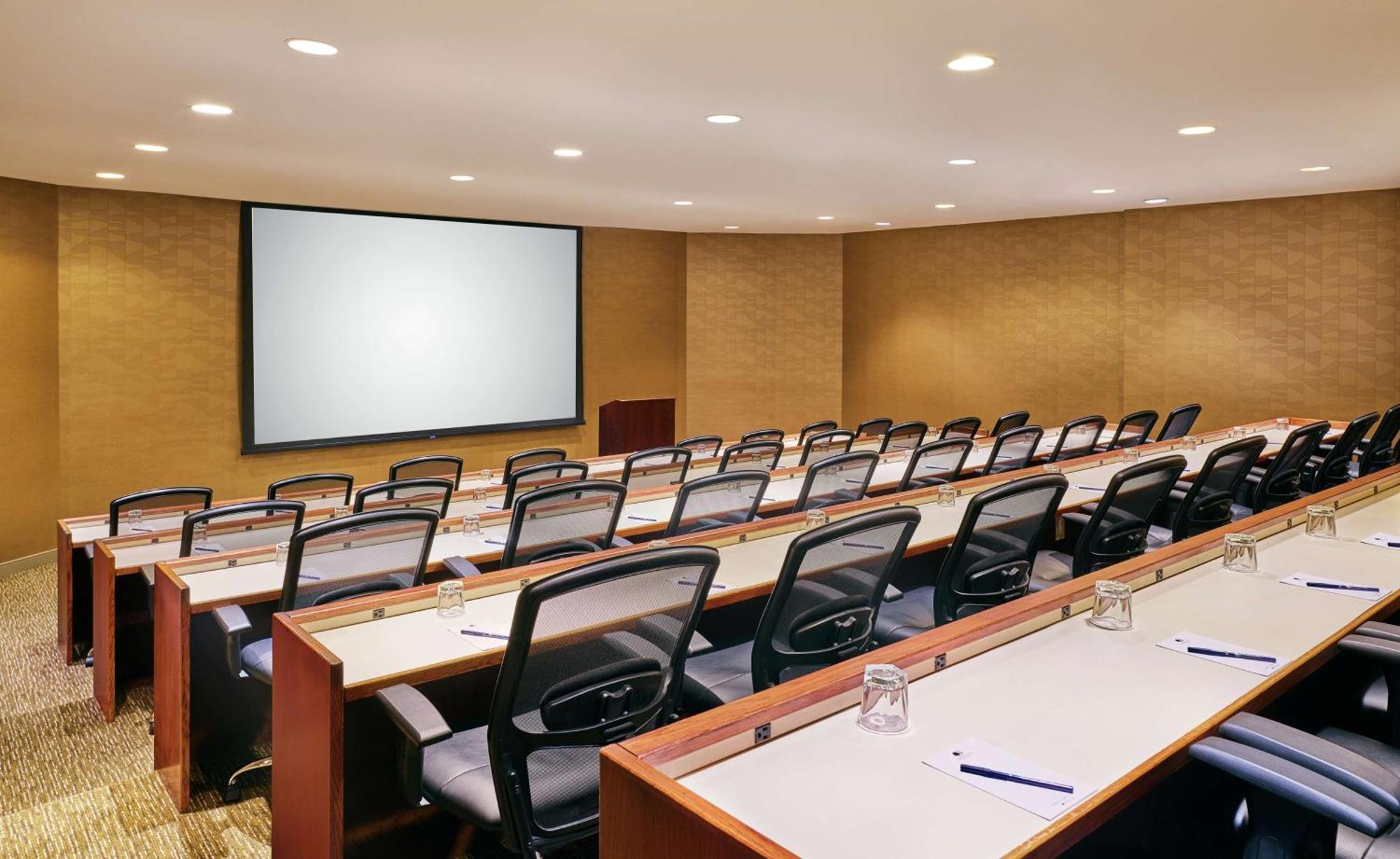 Doubletree By Hilton Houston Intercontinental Airport Hotel Екстериор снимка
